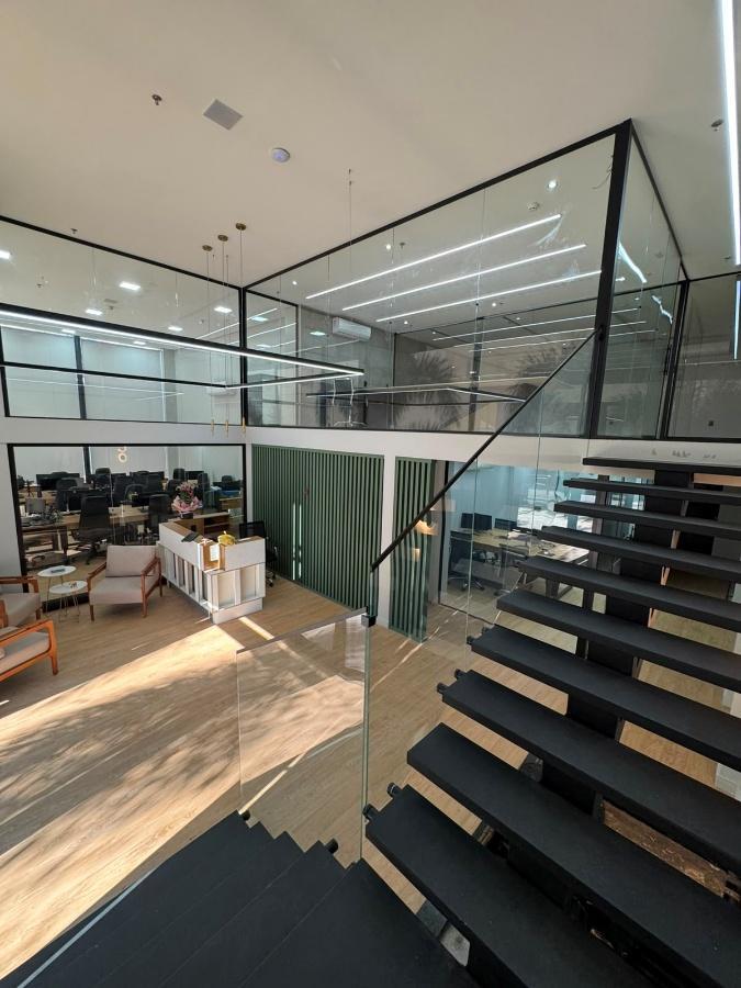 Espaço integrado do escritório Lukre
